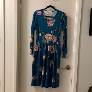 Long Sleeve Floral Midi Dress with Pockets - Sz M